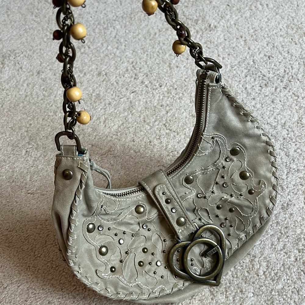 Stylish Gray Handbag with Heart Accent